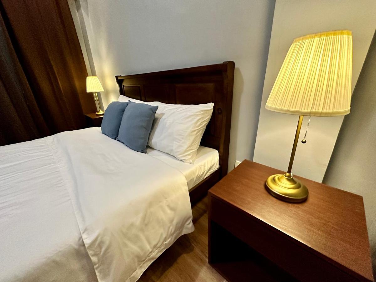 Harbour Bliss Hotel 코른 외부 사진