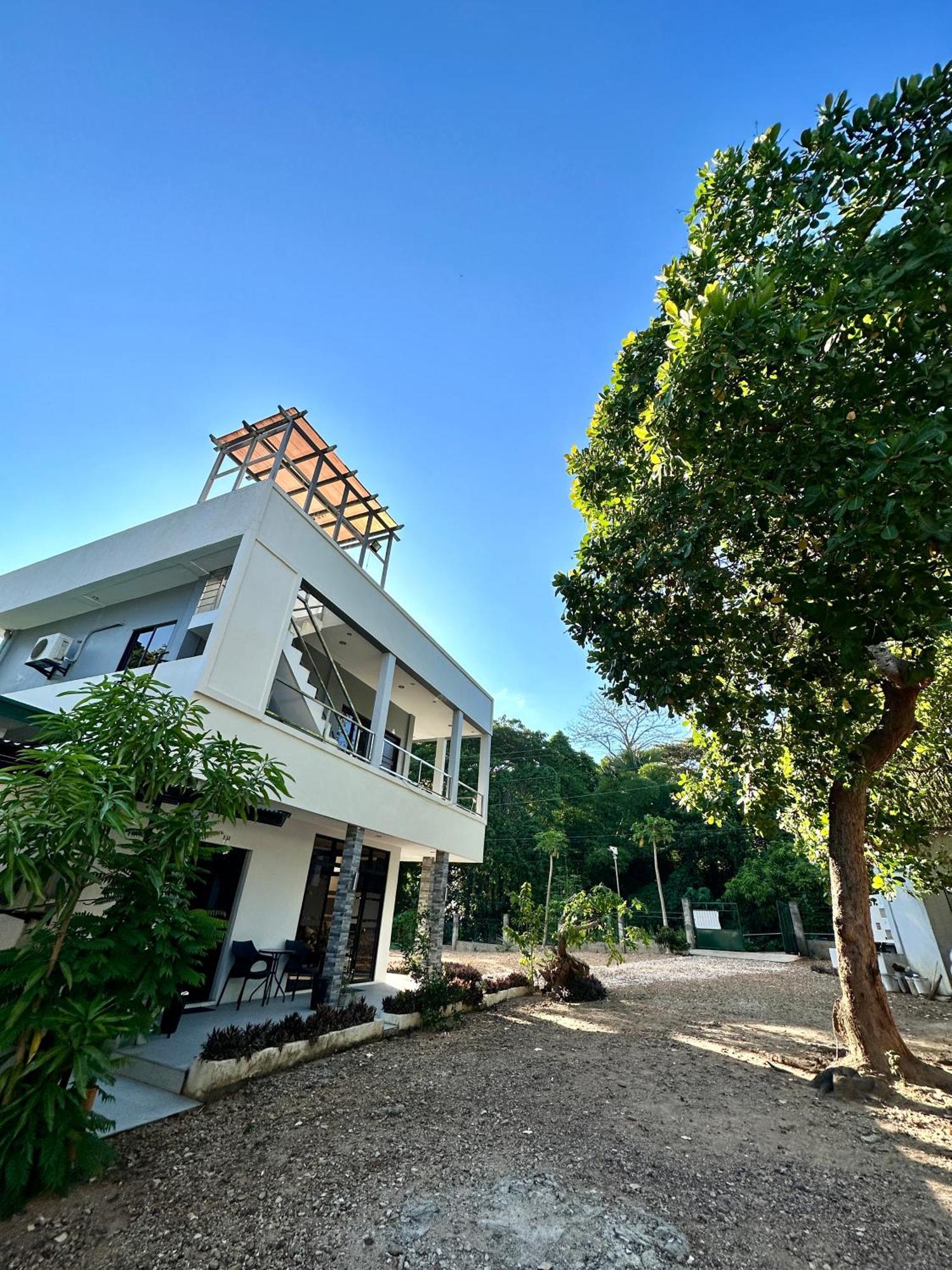 Harbour Bliss Hotel 코른 외부 사진