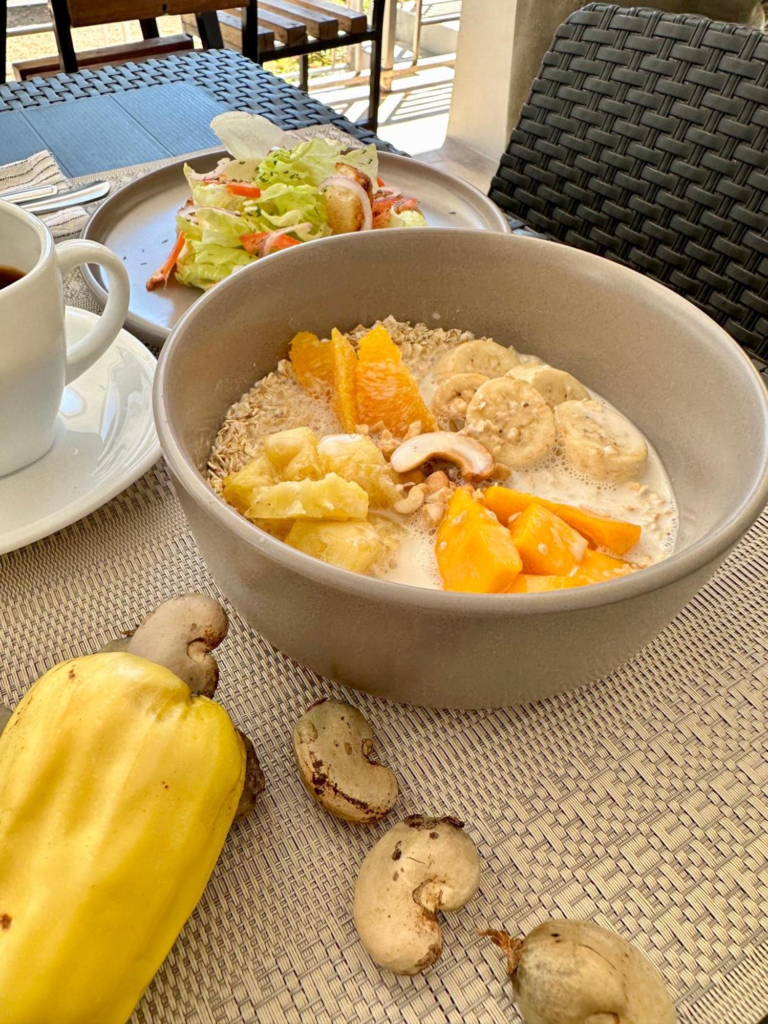 Harbour Bliss Hotel 코른 외부 사진